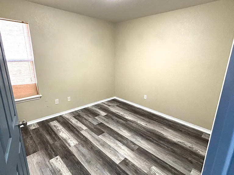 1205 Marlee Cir — Photo 20
