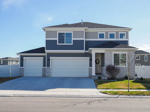 5408 N Yeager Ln, Eagle Mountain, UT 84005