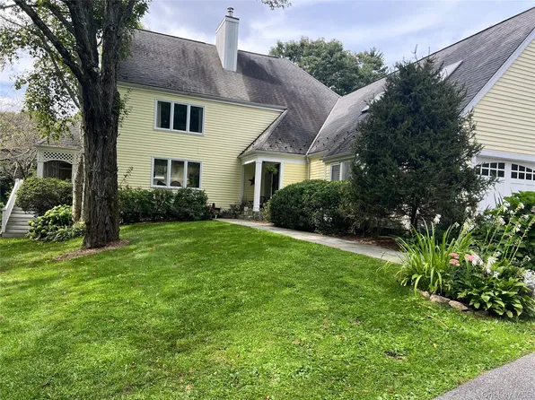 196 Smith Ridge Road, South Salem, NY 10590