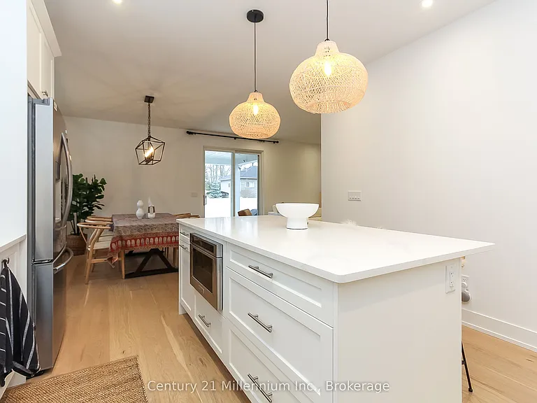 35 Linda Ln — Photo 16
