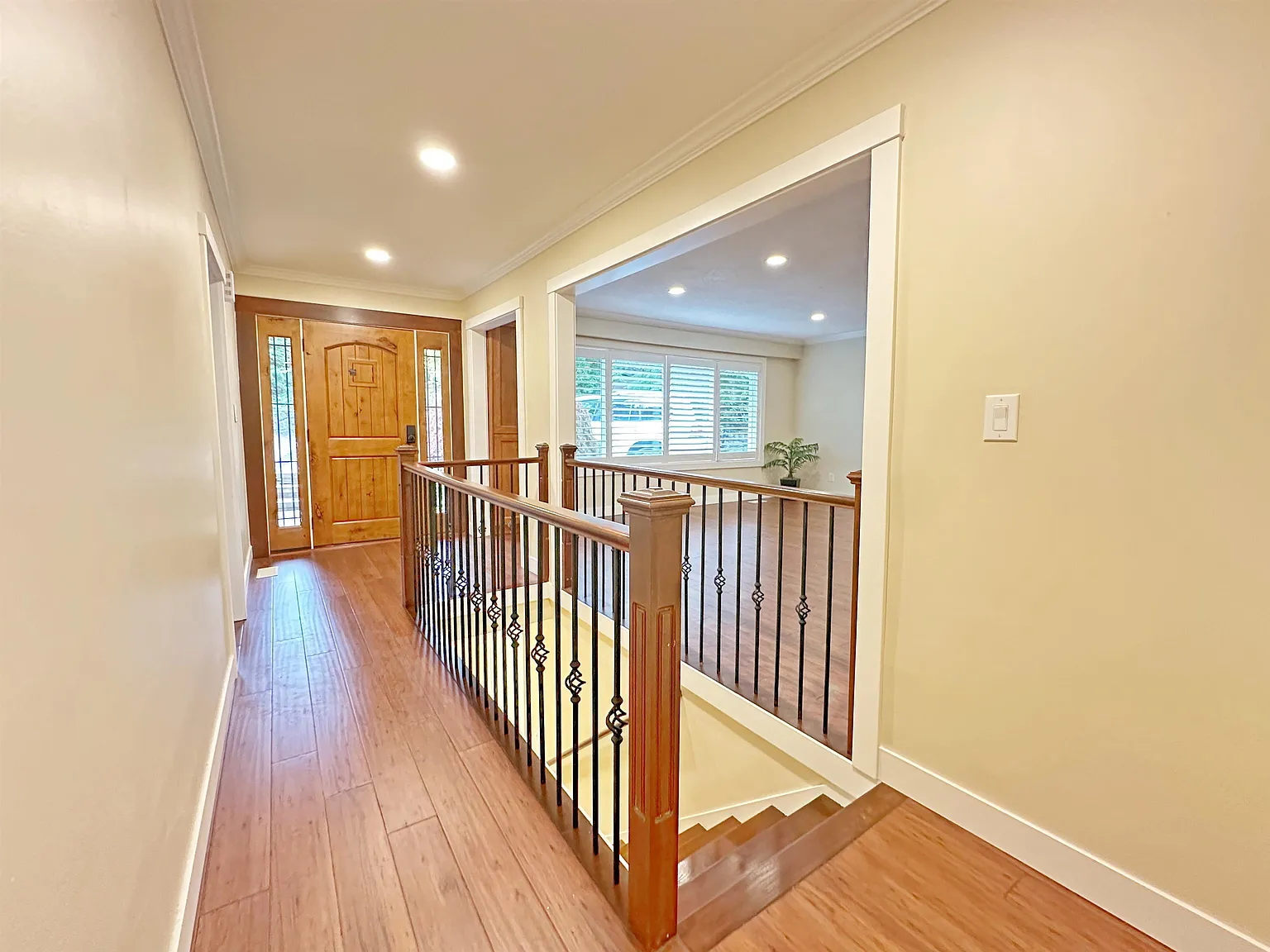 3 bed, 1461 sqft, $4,999 — Photo 2