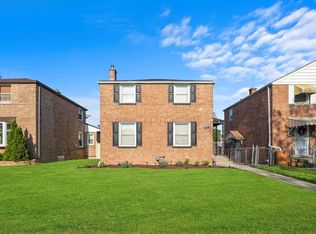 2117 S 23rd Ave, Broadview, IL 60155