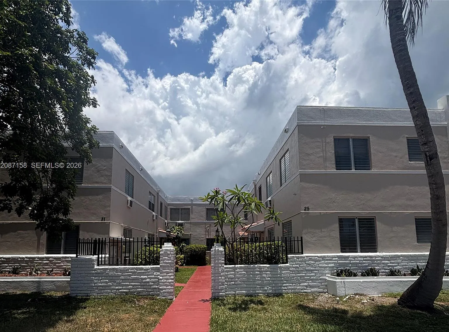 Coral Gables Sec L — Photo 1