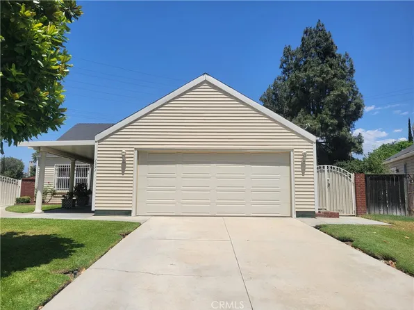 1991 Cherry Wood Ln, Colton, CA 92324