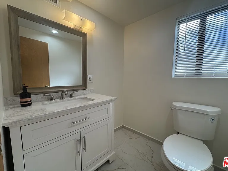 2317 Maplewood Way — Photo 12