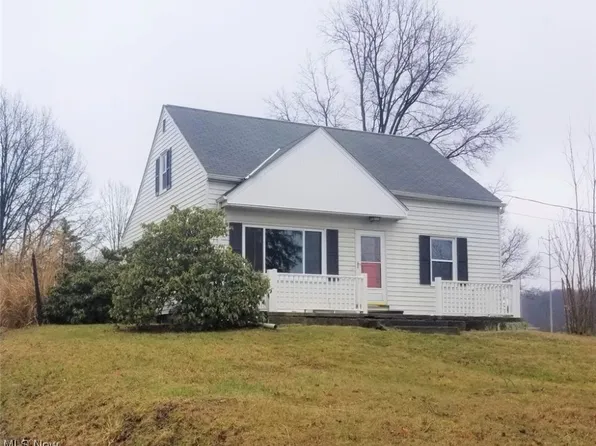 9279 Valley View Rd, Macedonia, OH 44056