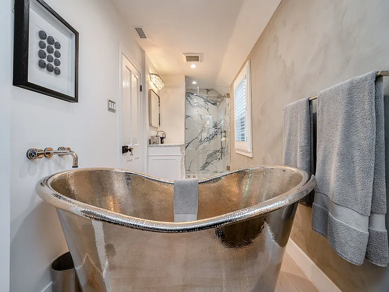 3100 Coldwater Canyon Ave — Photo 65