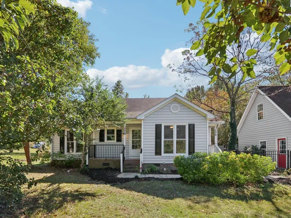 390 Blair Dr, Garner, NC 27529