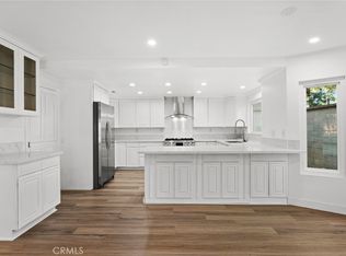 16 Encina, Irvine, CA 92620