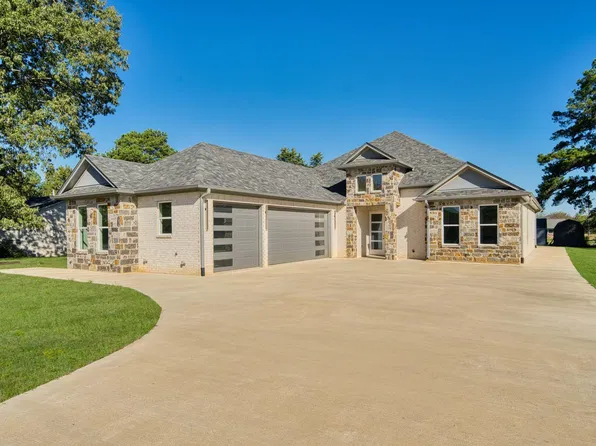 29 Cliffwood St, Longview, TX 75603