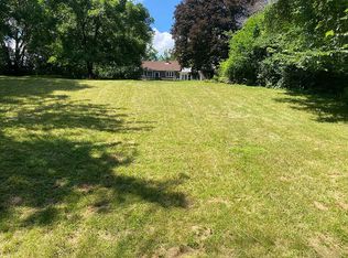 111 Milbert Rd, Minnetonka, MN 55305