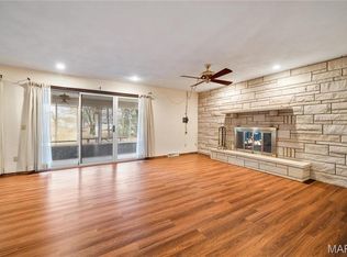 614 Hubbard Dr, Chaffee, MO 63740