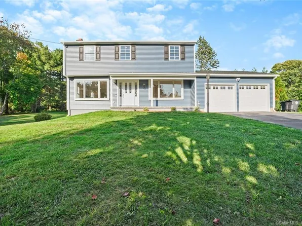645 Woodruff Rd, Milford, CT 06461