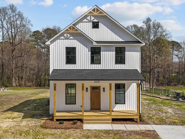 1019 Thompson Road, Four Oaks, NC 27524