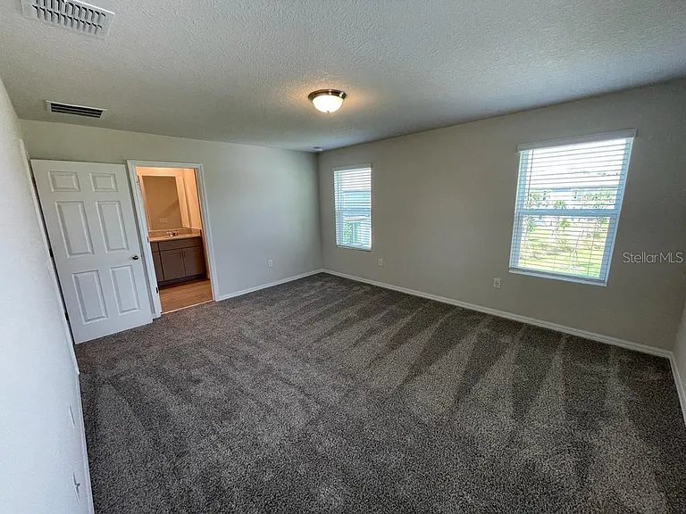 407 Legacy Loop — Photo 51