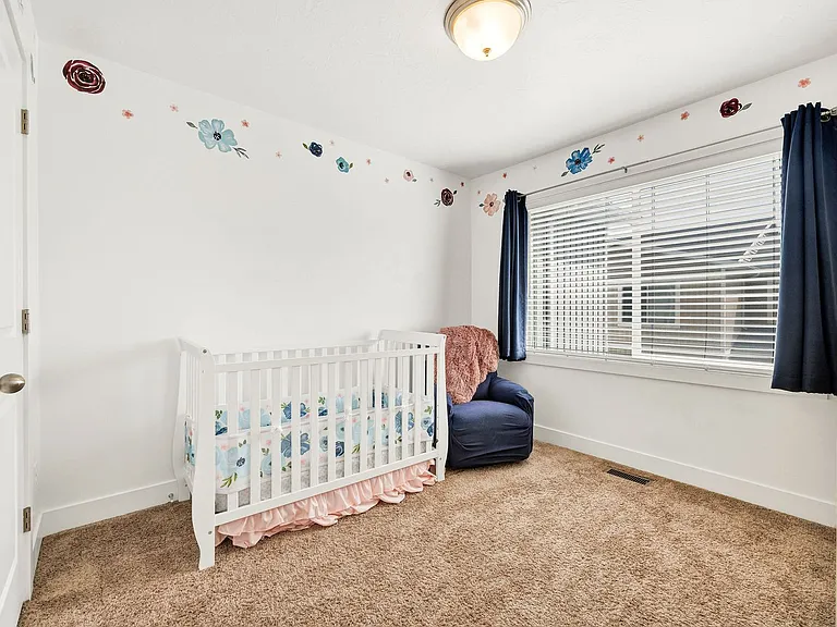 2485 S 1296 W — Photo 17