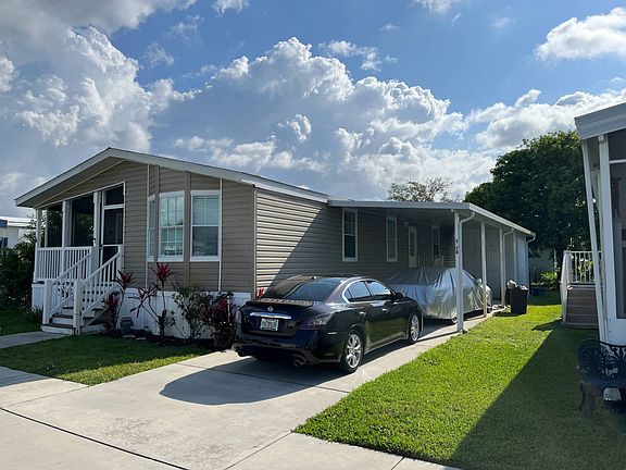 2nd image of 1278 SW 117th Ave