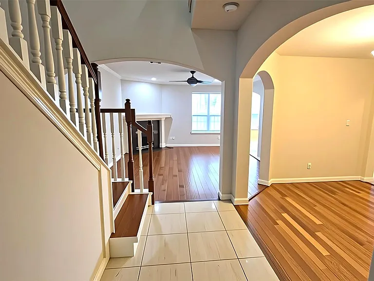 7511 S Linpar Ct — Photo 8