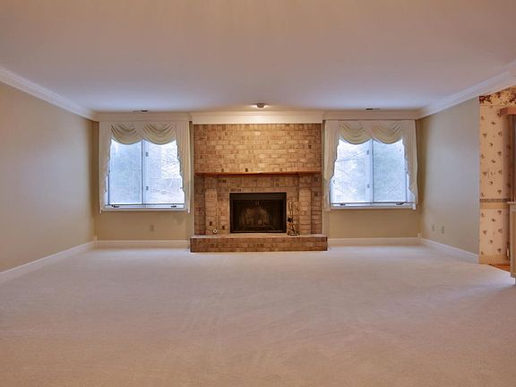 5th image of 4125 Browns Ln Unit 125