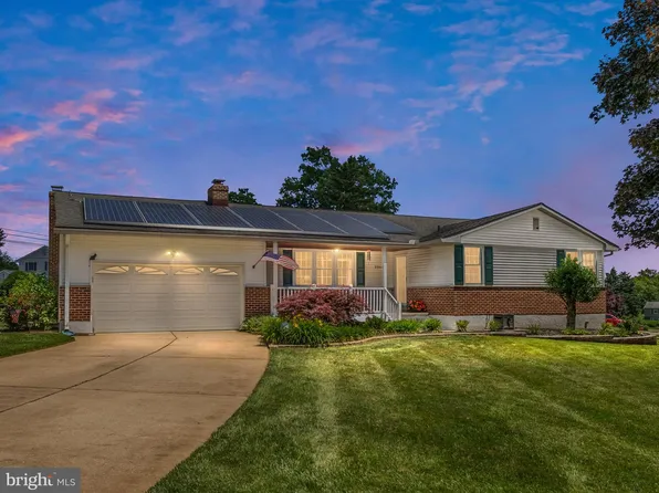 2208 Greenstone Rd, Wilmington, DE 19810