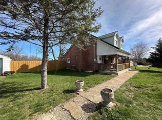 1021 E Springfield Rd, Owensville, MO 65066