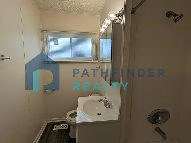 2019 Reardon Dr — Photo 8