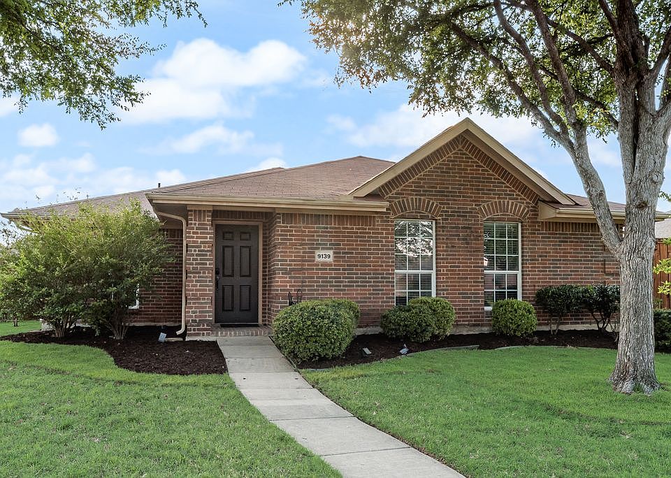 1st image of 9139 Grand Canal Dr