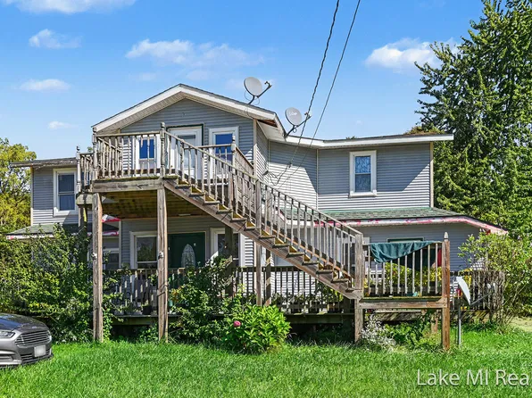 34389 State Highway 140, Covert, MI 49043