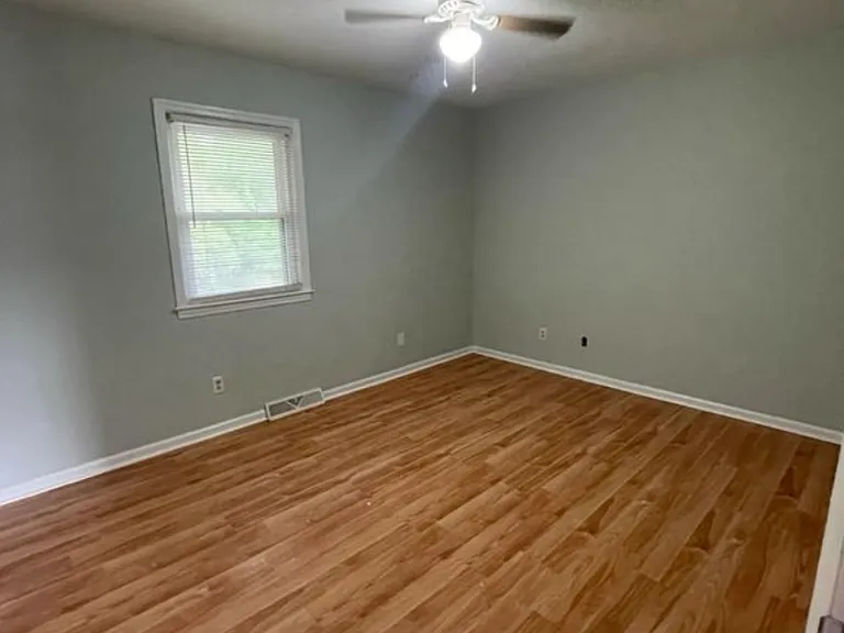 507 Arlington Dr #D — Photo 6