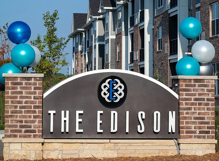 The Edison at Avonlea — Photo 1