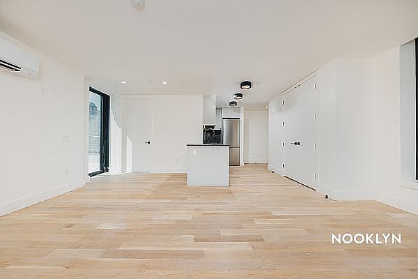 1st image of 250 Gold St #1101