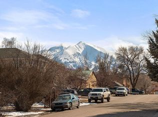 213 1/2 N 10th St APT C, Carbondale, CO 81623