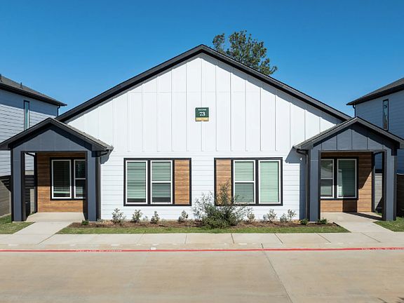 Alternative porch for one bedroom (spacious)