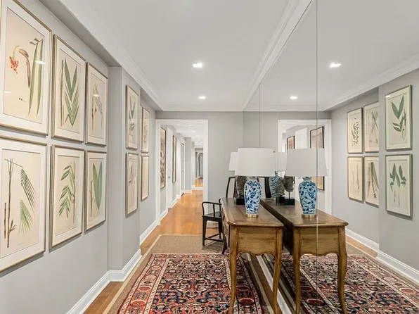 15 E 69th St #16A, New York, NY 10021