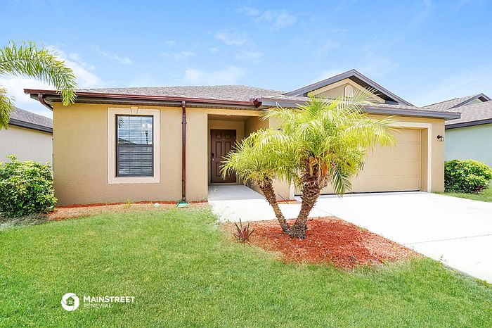 1st image of 359 Shadow Lakes Dr