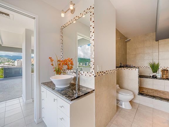 Updated Master Bath.