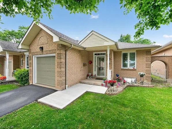 50 Critzia Dr, Hamilton, ON L0R 1W0