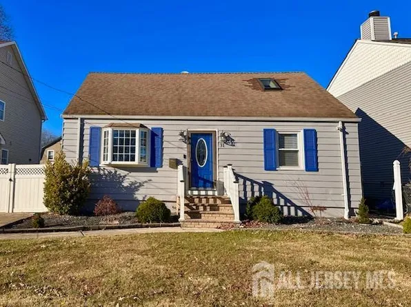 31 W Joffre Ave, Milltown, NJ 08850