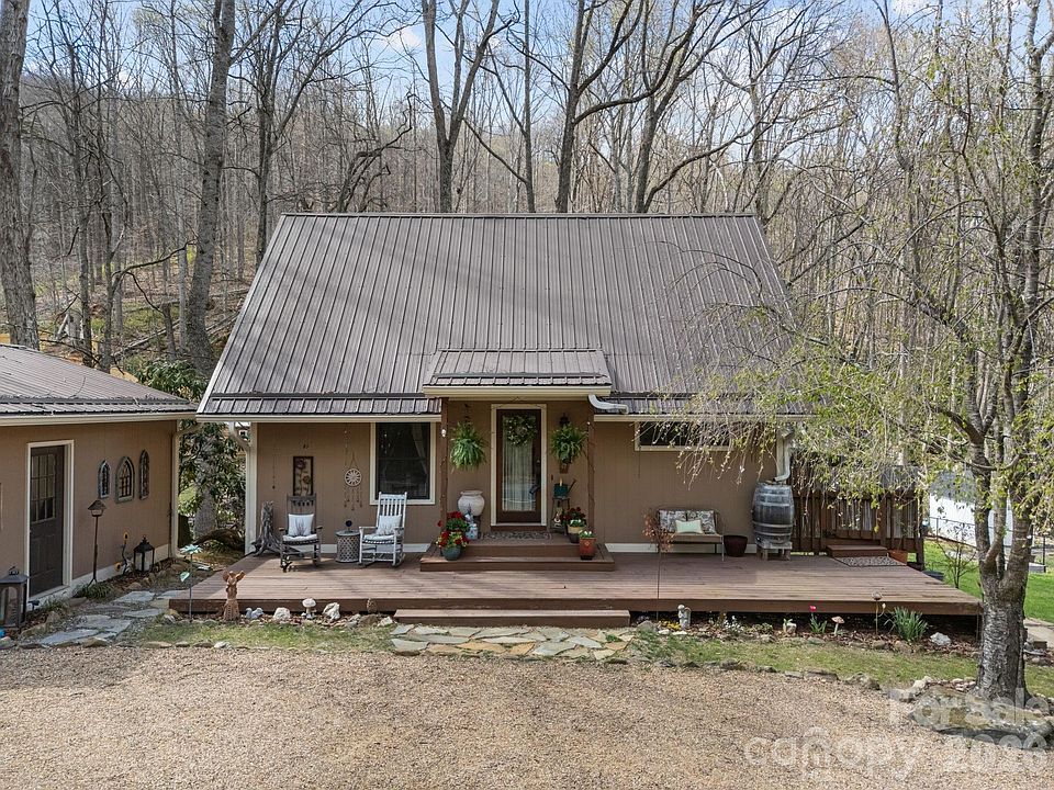 1st image of 373 Lytle Cove Rd