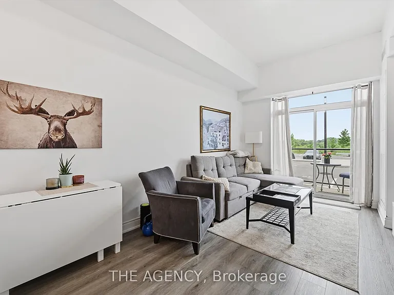 450 Dundas St E #101 — Photo 10