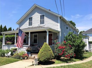 57 S Pier Rd, Narragansett, RI 02882