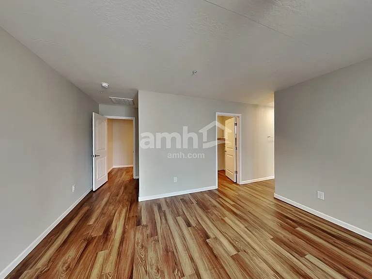 20759 W Maiden Ln — Photo 10
