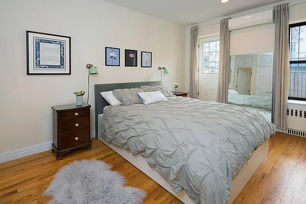 Sold by Compass | media 19