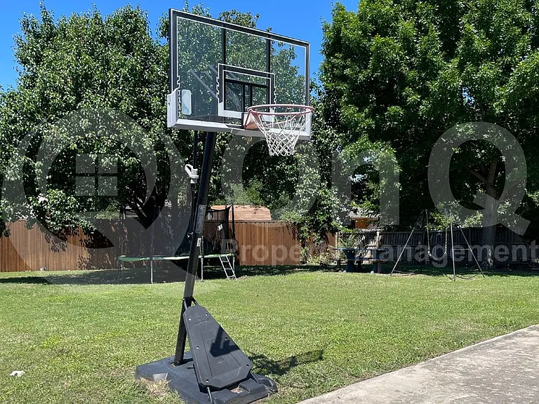 225 Pinyon Ln — Photo 23
