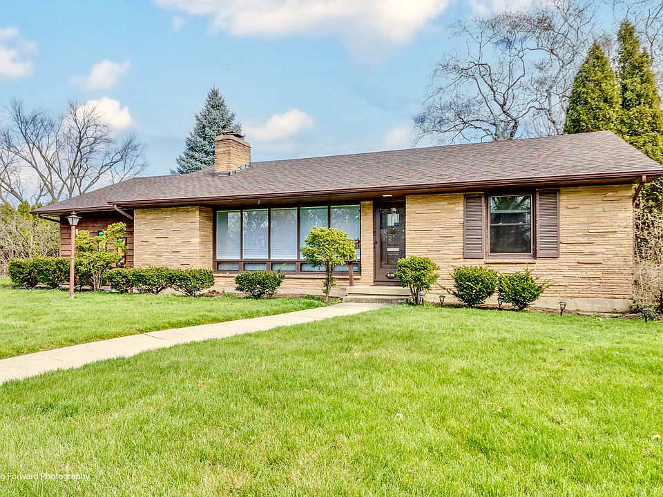 369 Wing Park Blvd, Elgin, IL 60123 Zillow