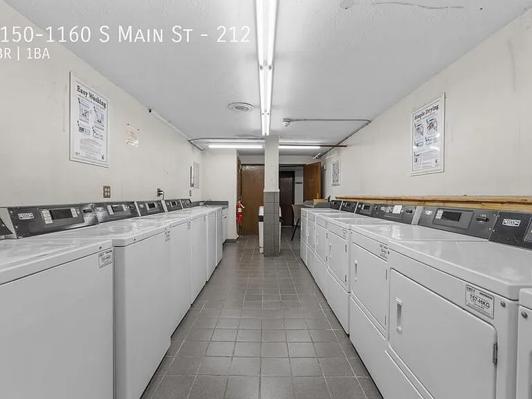 1150-1160 S Main St #212 — Photo 26