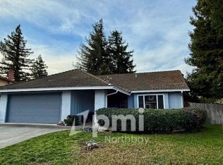 1876 Norwalk Ct, Fairfield, CA 94534
