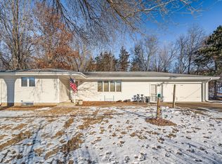11222 Old Bren Rd, Minnetonka, MN 55343