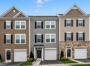 205 Union Ridge Dr, Charles Town, WV 25414
