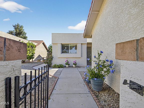 3rd image of 2329 W IRONWOOD Drive